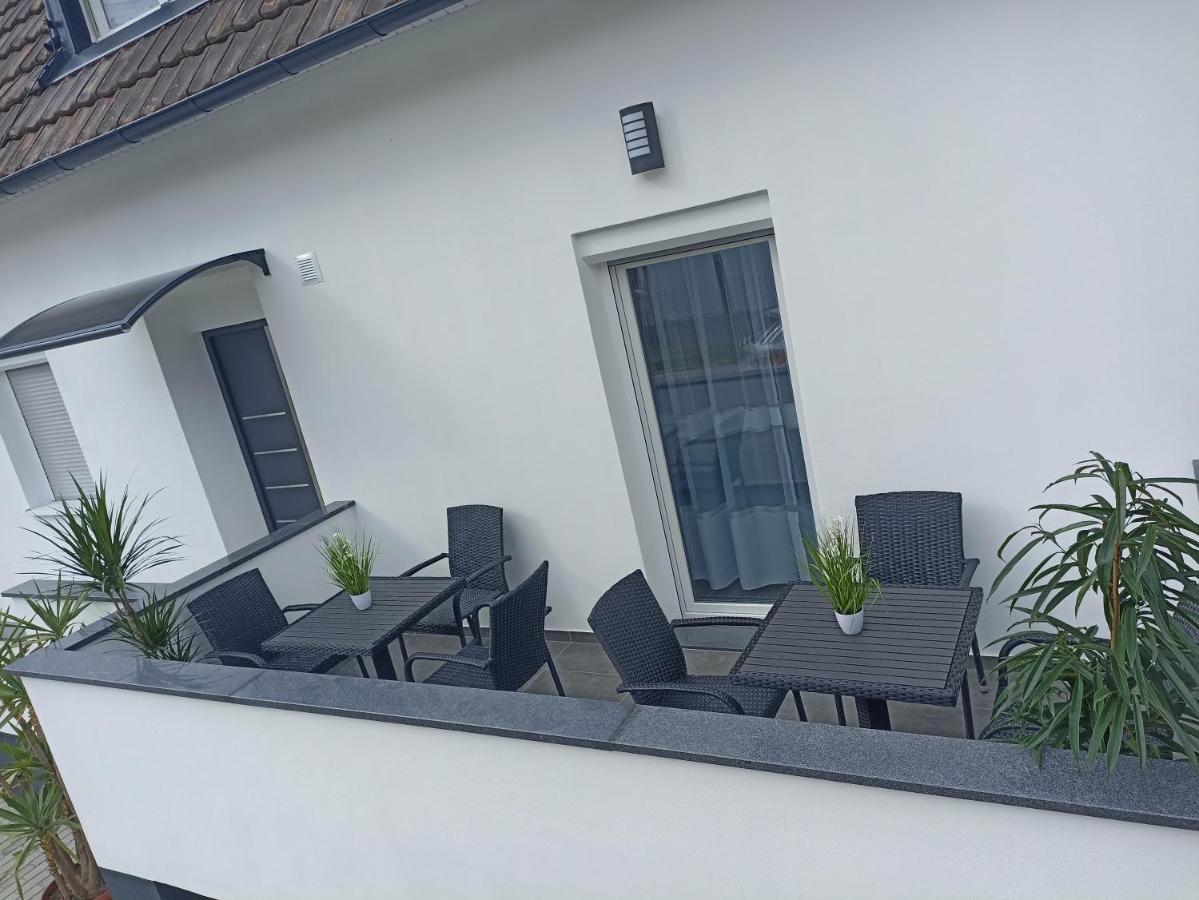 Ebs Paradies Rheinhausen Eksteriør billede